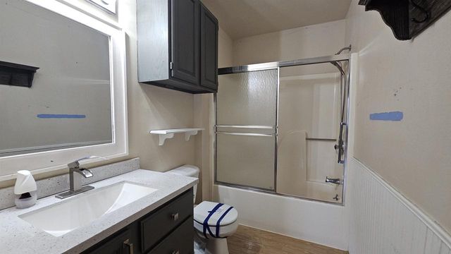 1621 Sapphire Way, Sun Prairie, WI 53590