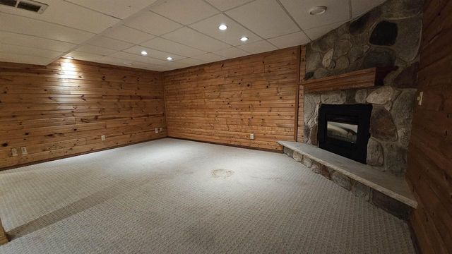 1621 Sapphire Way, Sun Prairie, WI 53590