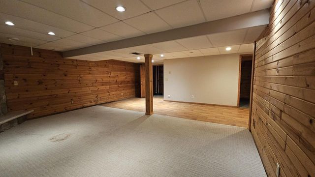 1621 Sapphire Way, Sun Prairie, WI 53590