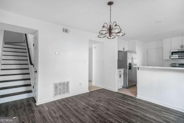 2176 Wellington Circle, Lithonia, GA 30058