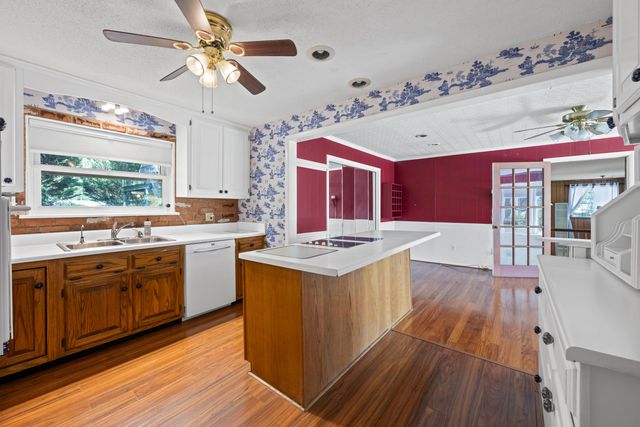 409 White Road, Chattanooga, TN 37421