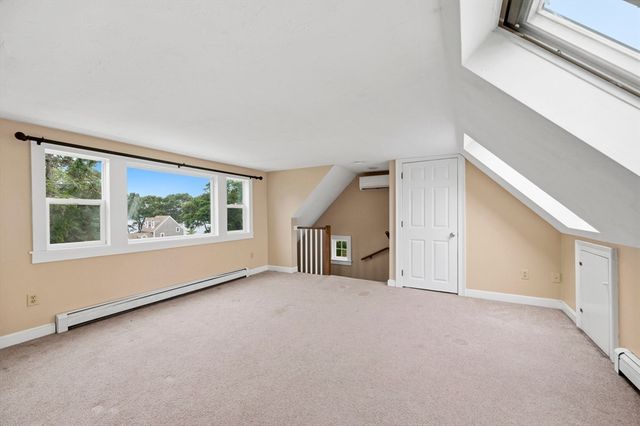 50 Nightingale Rd 3, Plymouth, MA 02360