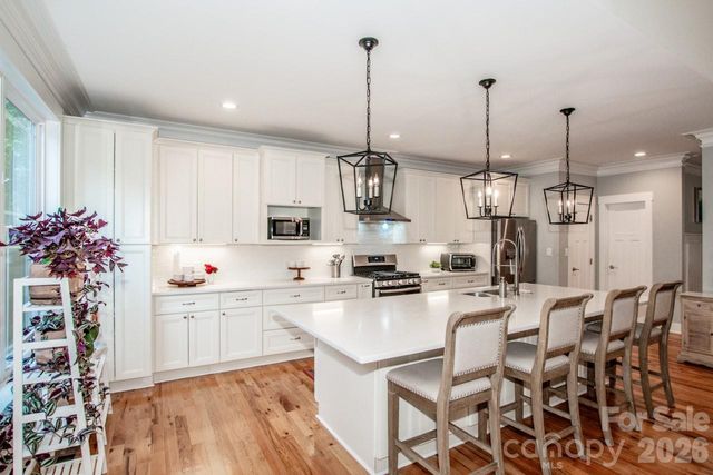 155 Wood Acre Drive, Mooresville, NC 28115
