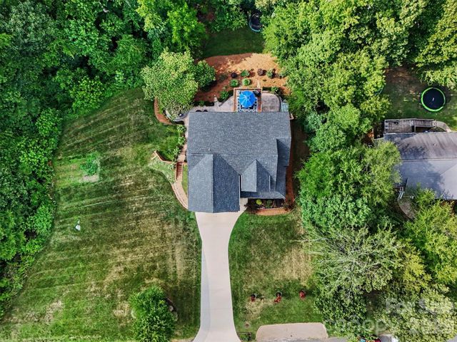 155 Wood Acre Drive, Mooresville, NC 28115