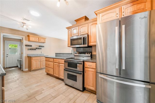 6675 Five Pennies Circle, Las Vegas, NV 89120
