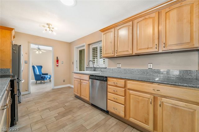 6675 Five Pennies Circle, Las Vegas, NV 89120