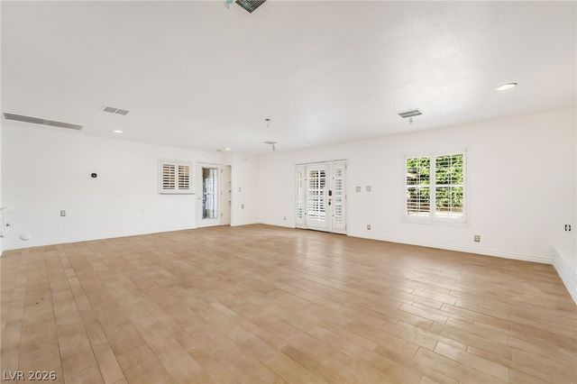 6675 Five Pennies Circle, Las Vegas, NV 89120