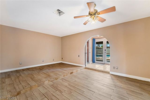 6675 Five Pennies Circle, Las Vegas, NV 89120