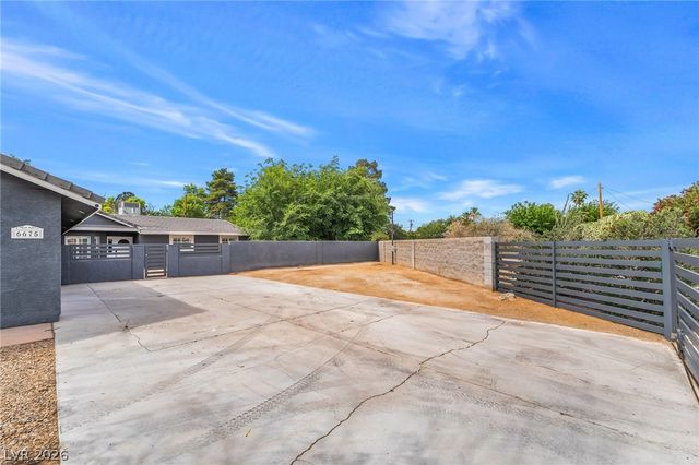 6675 Five Pennies Circle, Las Vegas, NV 89120