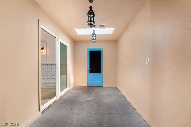 6675 Five Pennies Circle, Las Vegas, NV 89120