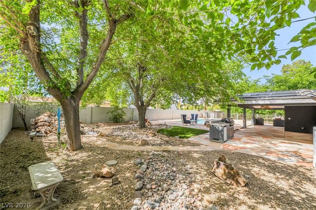 6675 Five Pennies Circle, Las Vegas, NV 89120