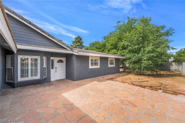 6675 Five Pennies Circle, Las Vegas, NV 89120