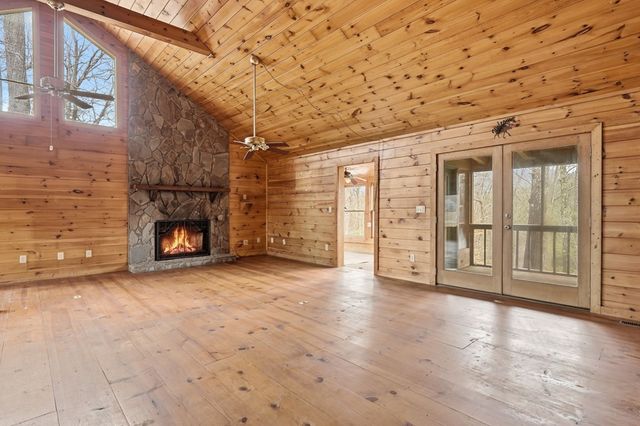 591 Oak Ridge Road, Ellijay, GA 30536