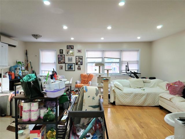 14615 22nd Avenue, Whitestone, NY 11357