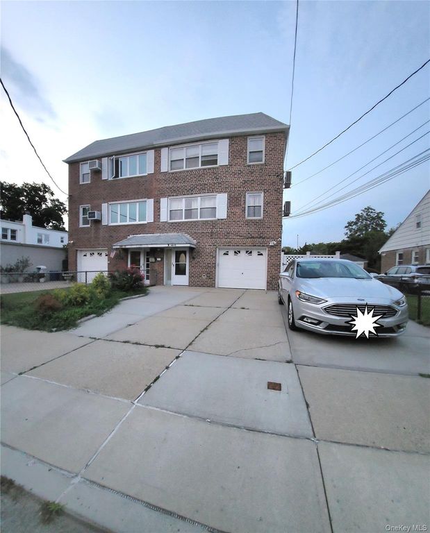 14615 22nd Avenue, Whitestone, NY 11357 — photo 2