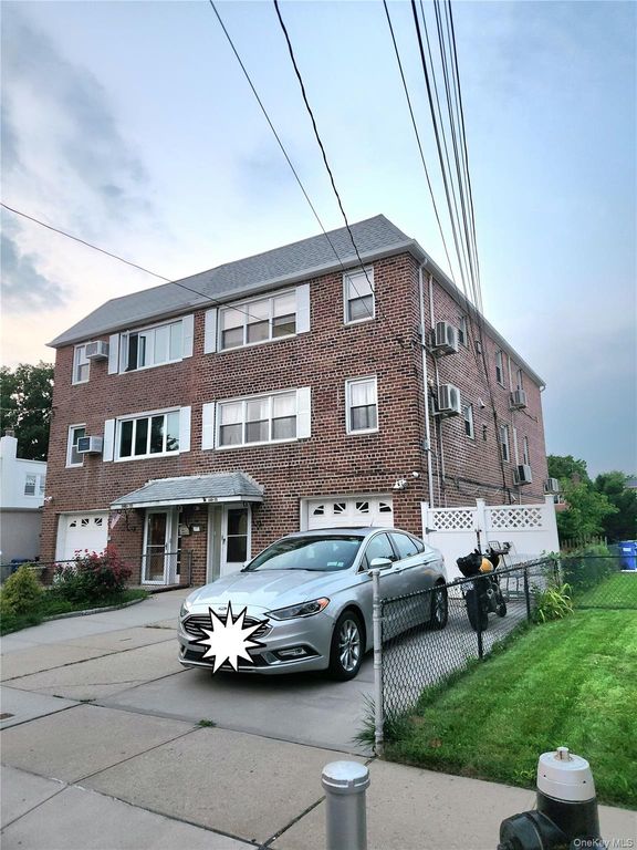 14615 22nd Avenue, Whitestone, NY 11357 — photo 3