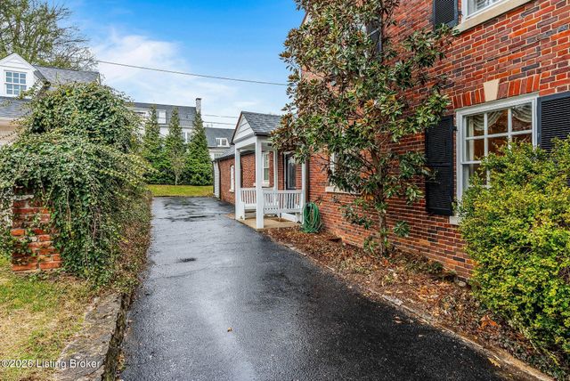 408 Mayfair Ln, Louisville, KY 40207