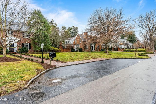 408 Mayfair Ln, Louisville, KY 40207