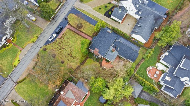 408 Mayfair Ln, Louisville, KY 40207