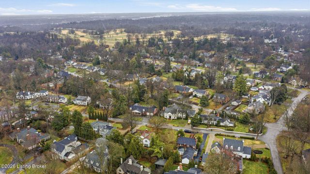 408 Mayfair Ln, Louisville, KY 40207