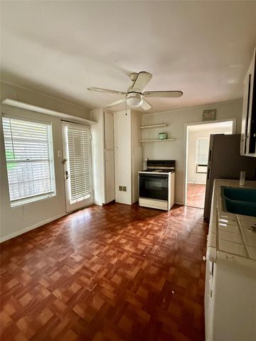 1526 Yale Street 2, Houston, TX 77008