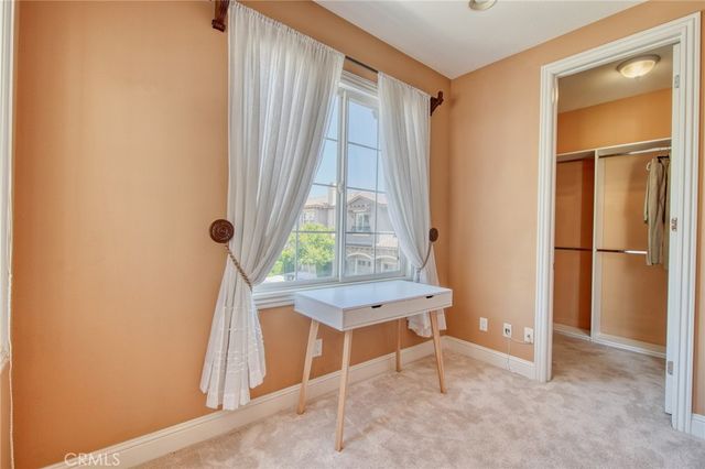 21976 Cortina, Chatsworth, CA 91311