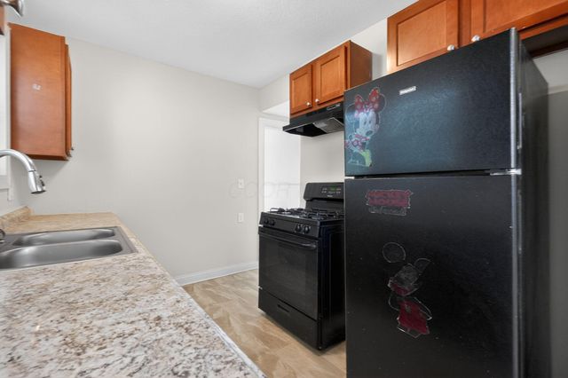 632 Hilltonia Avenue, Columbus, OH 43223