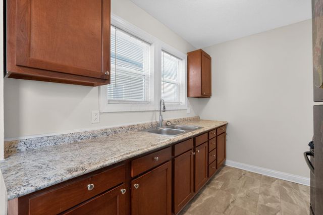 632 Hilltonia Avenue, Columbus, OH 43223