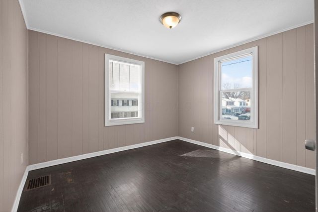 632 Hilltonia Avenue, Columbus, OH 43223