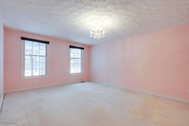 515 Woodview Trail, Aurora, OH 44202