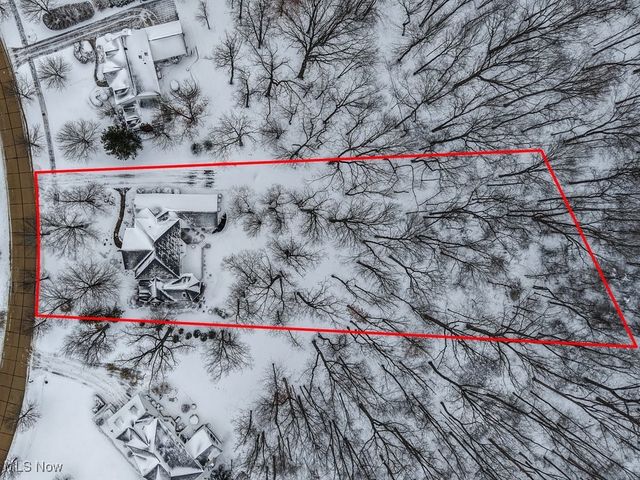 515 Woodview Trail, Aurora, OH 44202