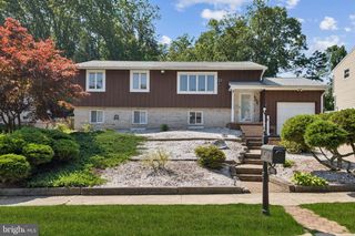 102 TRENT RD, Turnersville, NJ 08012