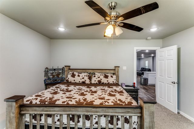 2805 Springdale Road, Fort Worth, TX 76111