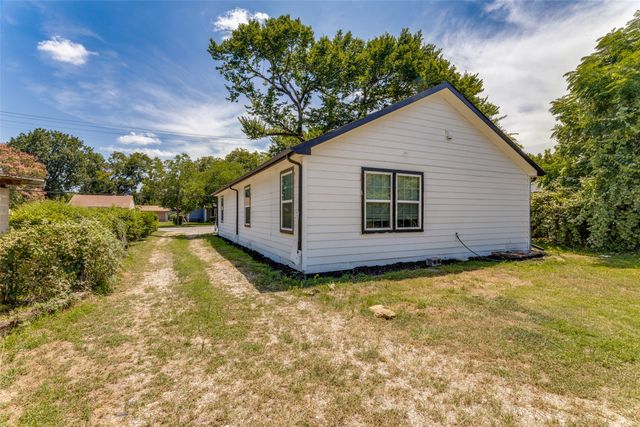 2805 Springdale Road, Fort Worth, TX 76111