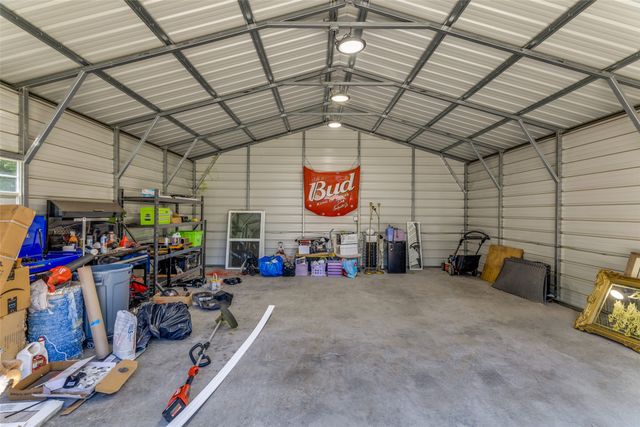 2805 Springdale Road, Fort Worth, TX 76111