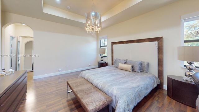 8610 NW 101st Pl, Doral, FL 33178