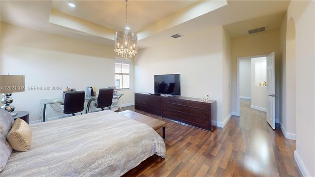 8610 NW 101st Pl, Doral, FL 33178