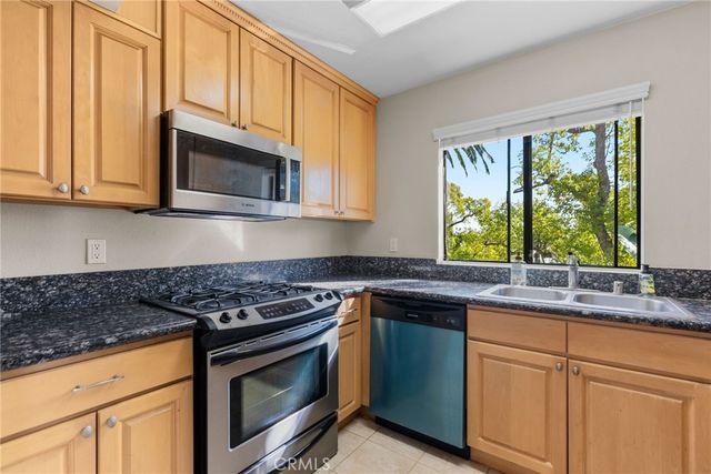 1135 Allen, Glendale, CA 91201