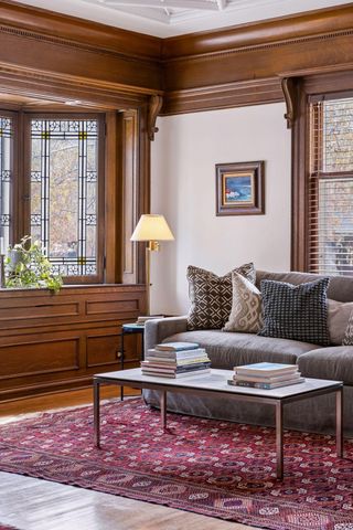 1807 Dupont Avenue S, Minneapolis, MN 55403