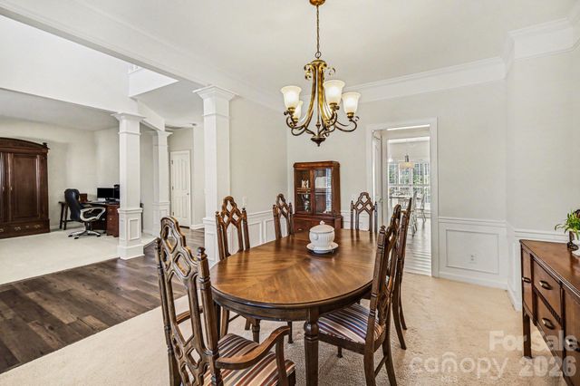 608 Eden Wood Court, Matthews, NC 28105