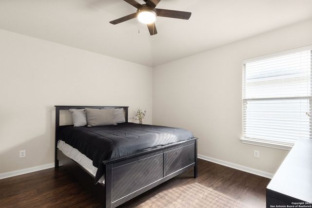 3642 PINYON PNE, San Antonio, TX 78261