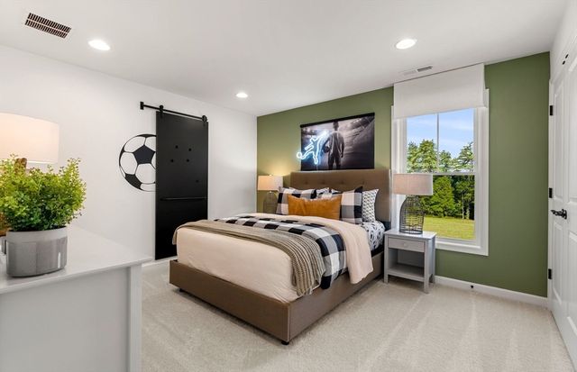 27 Germain Way 04, Norton, MA 02766