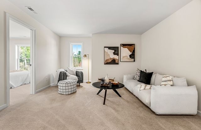 27 Germain Way 04, Norton, MA 02766