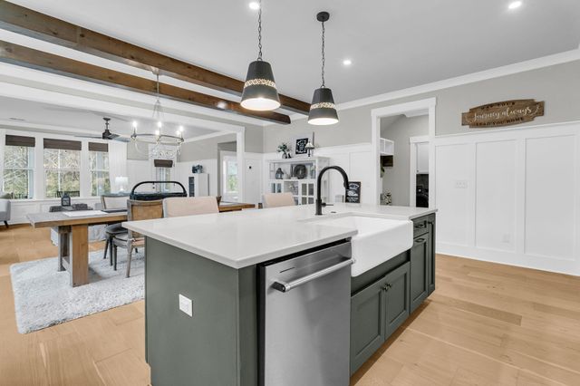 121 Falaise Street, Charleston, SC 29492