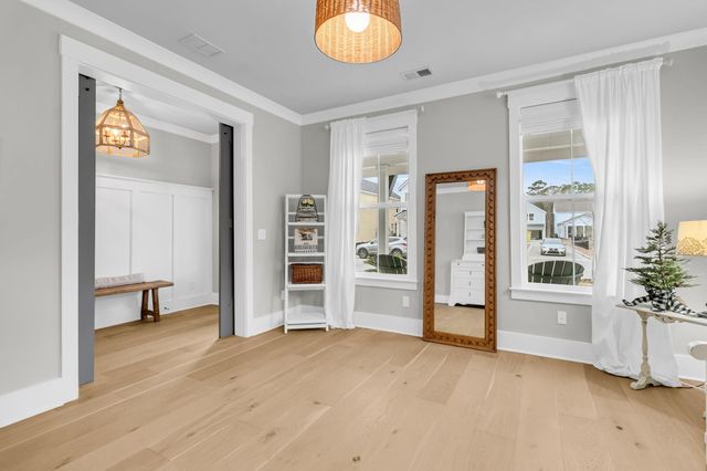 121 Falaise Street, Charleston, SC 29492