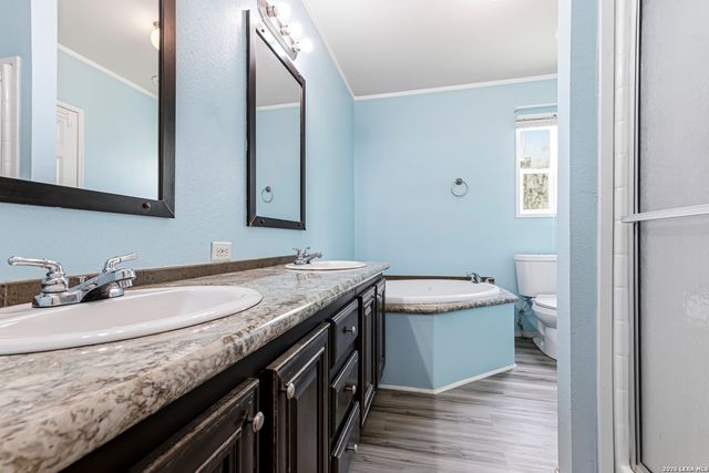 610 Blue Creek, La Vernia, TX 78121
