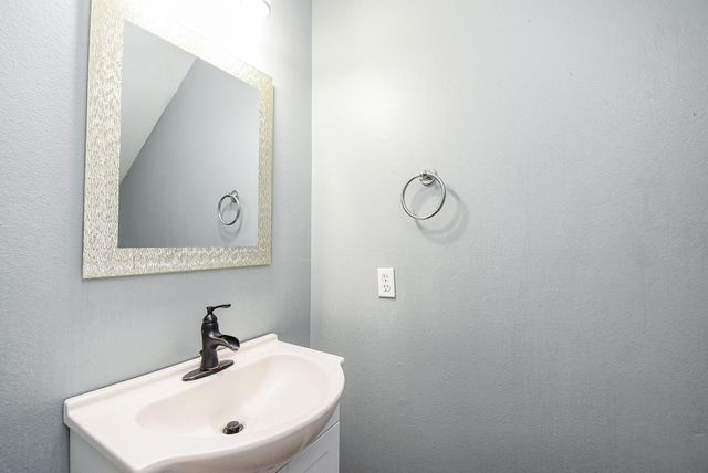 2602 Tipper Court, Houston, TX 77067