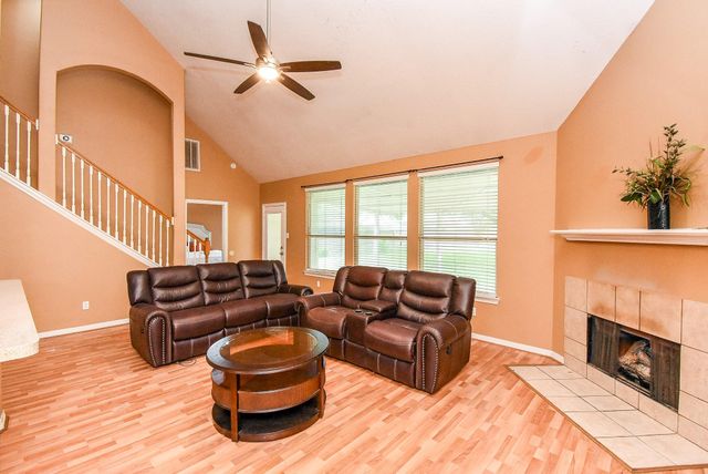 2602 Tipper Court, Houston, TX 77067