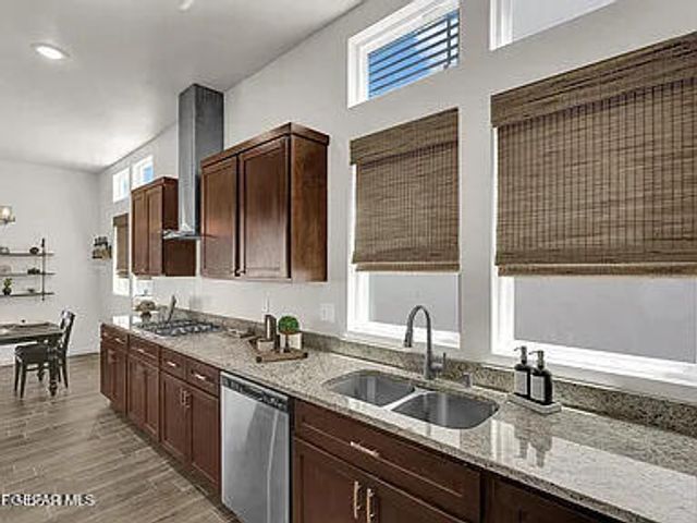 7837 Enchanted View Drive, El Paso, TX 79911