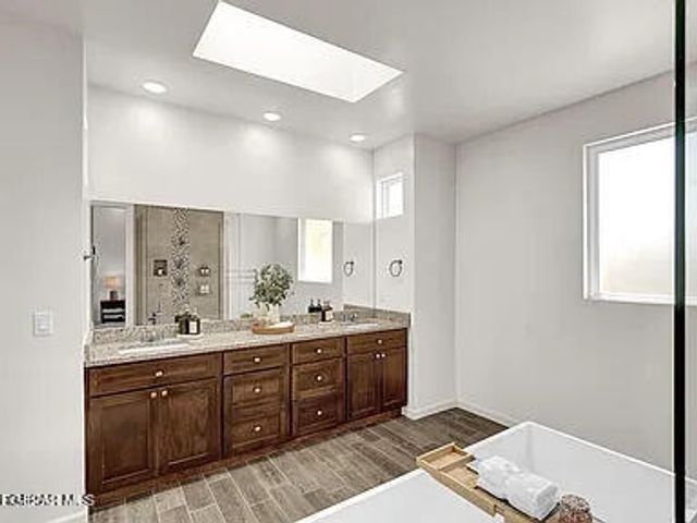 7837 Enchanted View Drive, El Paso, TX 79911